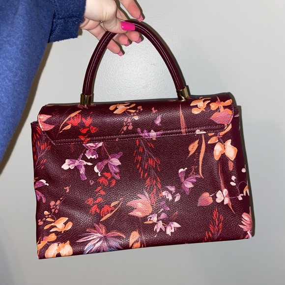 SOLD🌟 Target A New Day Purse - Picture 2 of 4